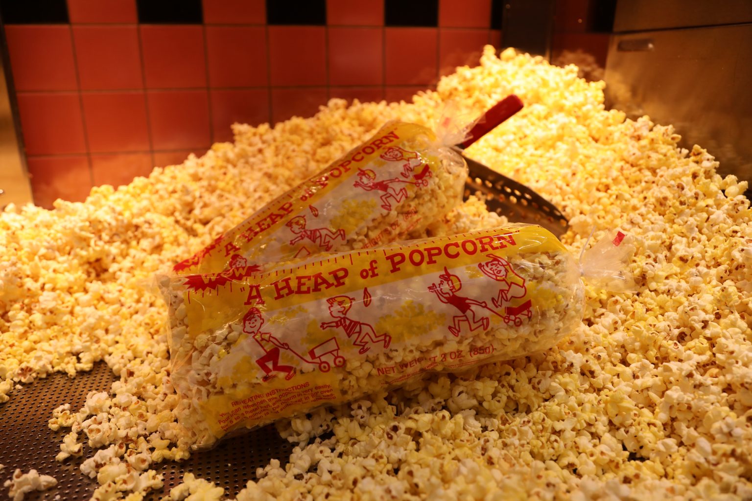 ahead-of-the-oscars-amc-promises-movie-theater-popcorn-at-home-cnet